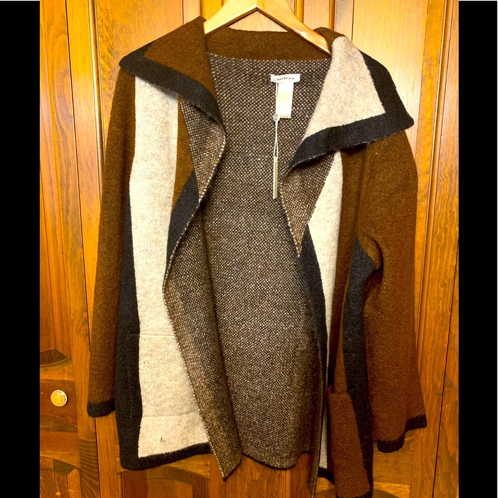 NWT Max Studio cardigan sweater size M